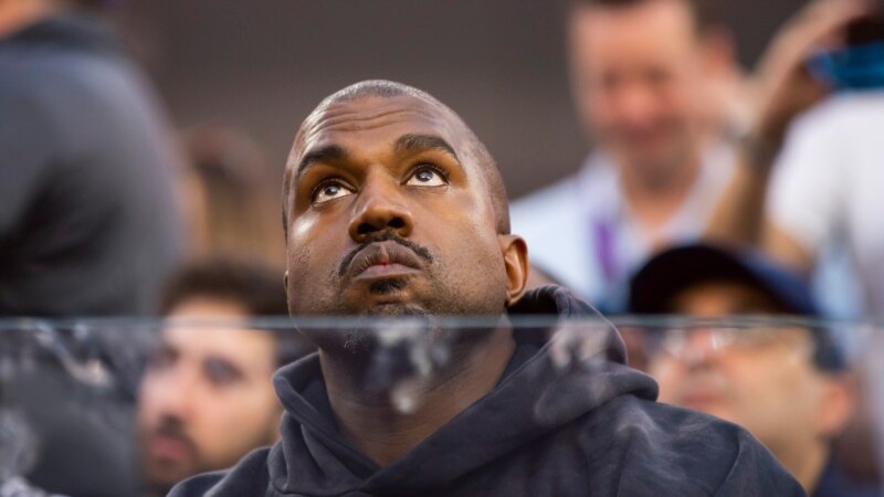 Kanye West kupuje desničarsku društvenu mrežu