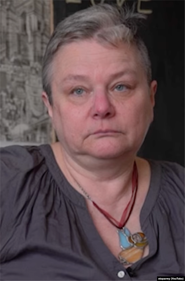 Елена Попова