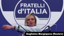 جرجیا ملونی اولین زنی است که در ایتالیا در رأس یک دولت قرار می‌گیرد.