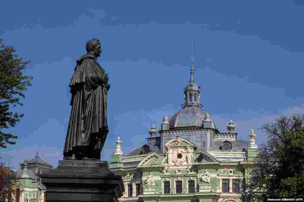 The Statue of Graf Vorontsov by sculptor Friedrich Brugger was established in 1863 in Sobor Square in honor of Mikhail Semyonovich Vorontsov, field marshal and general-governor of the Novorossiya region. &nbsp;