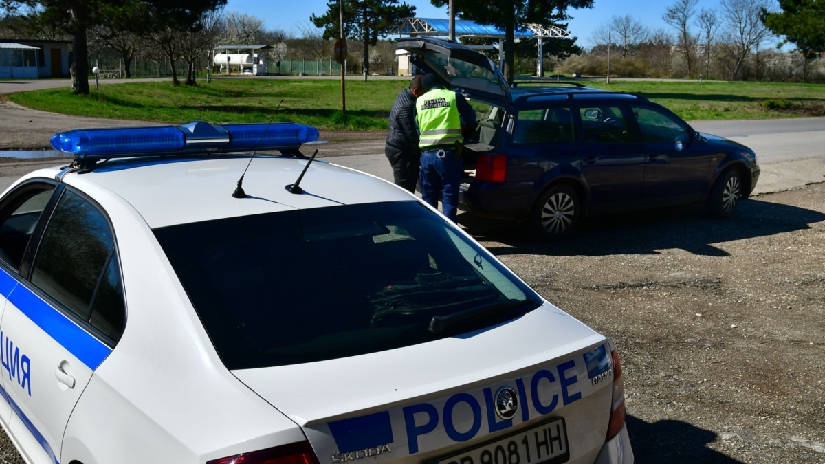 Законът забранява шофирането след употреба на наркотици, но наркотестовете на
