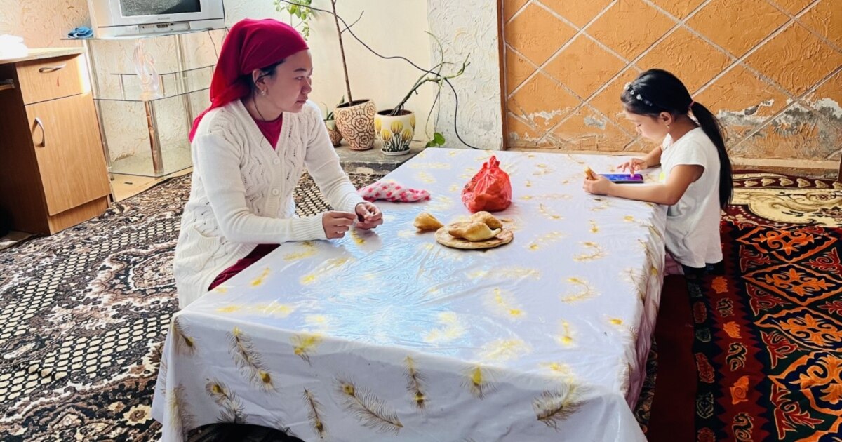 Эротикалық профессор және студент