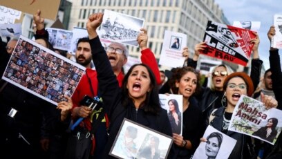 Иран умишлено използва смъртоносна сила за да потуши протестите които