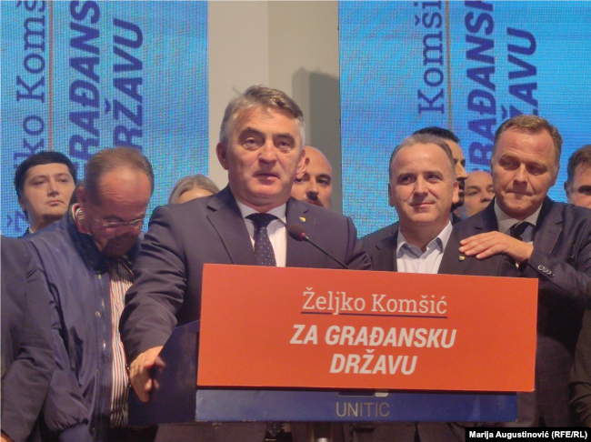 Željko Komšić na pres-konferenciji u izbornoj noći, 2. oktobra 2022.