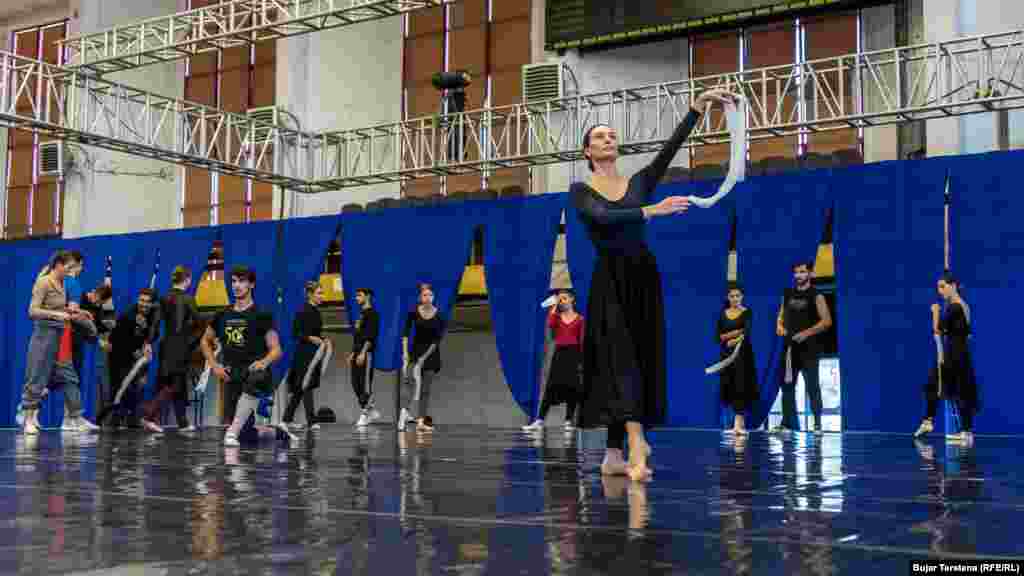 Në vitin 2005 Trupa e Baletit u rigjenerua me balerinët e rinj. Por, edhe pas 50 vjetësh, ata ende nuk kanë një shtëpi të tyre, ku mund të ushtrojnë dhe interpretojnë shfaqje.