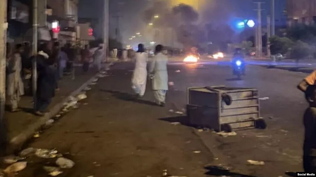 Anti-government protests in Zahedan escalated amid reports of a police official raping a Baluch girl.