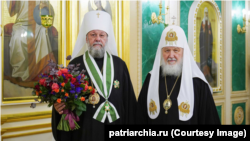 Mitropolitul Moldovei, Vladimir, și Kirill, Patriarhul Rusiei