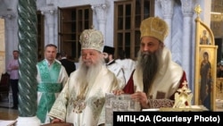Архиепископот Стефан со српскиот Патријарх Порфириј