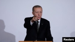 Președintele Turciei, Recep Tayyip Erdogan la reuniunea de la Praga a Comunității Politice Europene, Praga, Cehia, 21 octombrie 2022.