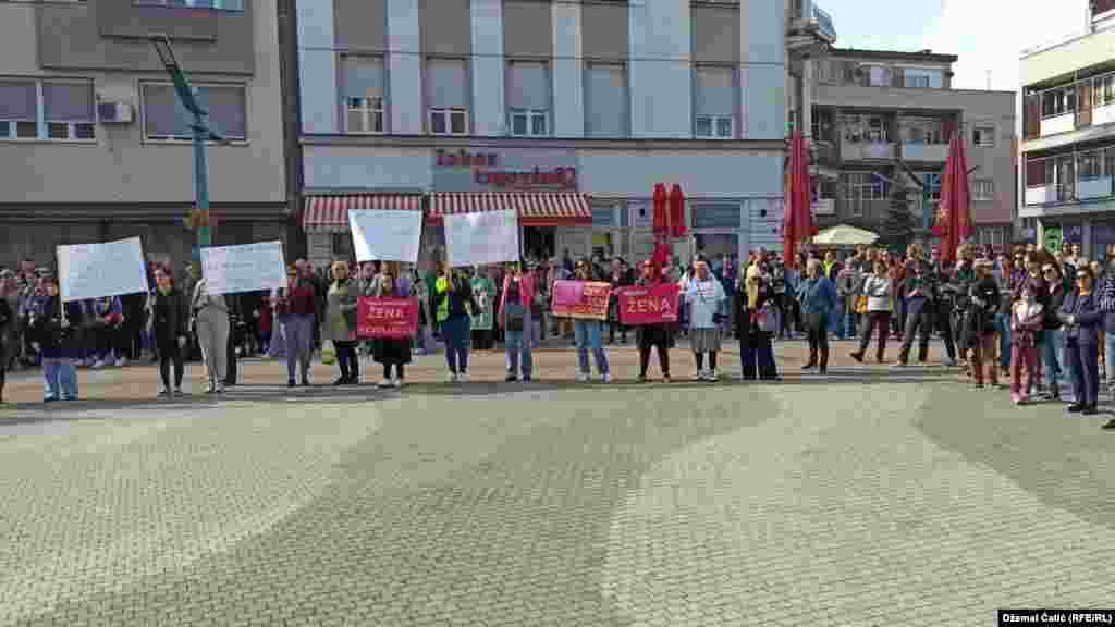 Tridesetdvogodišnju Edinu Odobašić iz Bihaća suprug je ubio u centru tog grada.