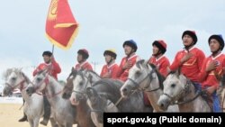 IV Дүйнөлүк көчмөндөр оюндарында көк бөрүдөн жеңүүчү болгон Кыргызстандын улуттук курама командасы. 2-октябрь, 2022-ж. Изник, Түркия.