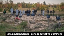 Братская могила в Донецкой области. 7 октября 2022 года.
