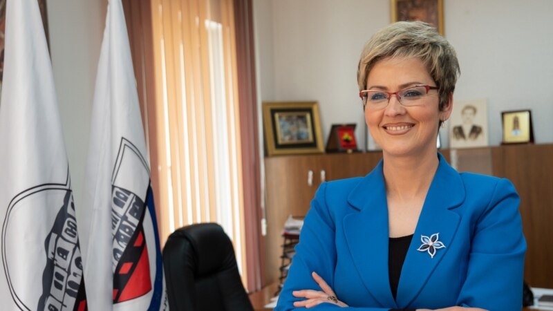 Savetnica premijera Kosova kaže da ju je policija Srbije zadržala na granici 