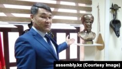Председатель каракалпакского этнокультурного объединения Мангистауской области «Аллаяр жолы — Актау» Ниетбай Уразбаев.