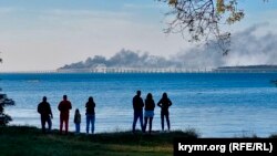 Пожар после взрыва на Керченском (Крымском) мосту. 8 октября 2022 года
