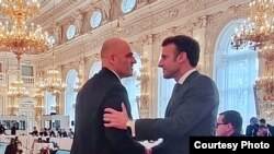 Macedonian Prime Minister Dimitar Kovacevski and French President Emmanuel Macron in Prague