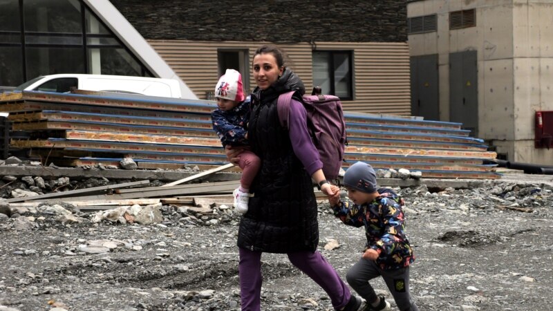 Rat u Ukrajini gurnuo još četiri miliona djece u siromaštvo, ocjenjuje UNICEF