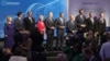 Președinta Comisiei Europene, Ursula von der Leyen (în roșu), a fost însoțită de lideri din Bulgaria, Azerbaidjan, Grecia, Serbia, România și Macedonia de Nord la inaugurarea de la Sofia, la 1 octombrie, a gazoductului dintre Grecia și Bulgaria.