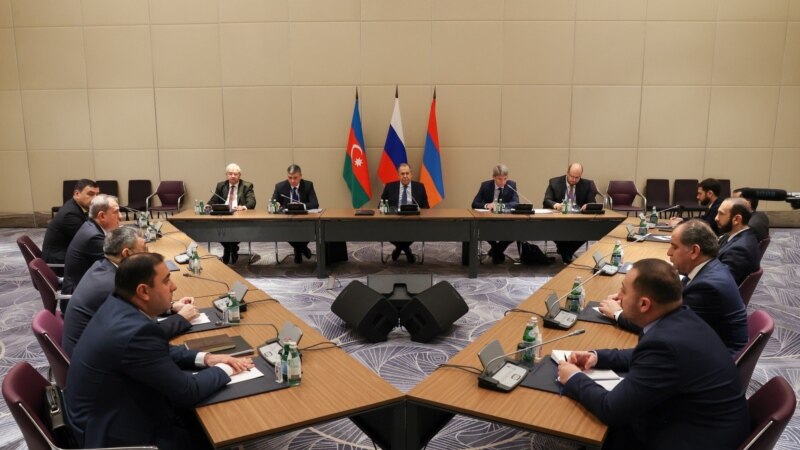 Russia Organizes More Armenian-Azeri Talks