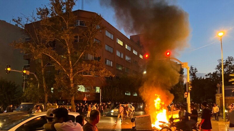 اعتراضات مردمی در ایران همچنان ادامه دارد