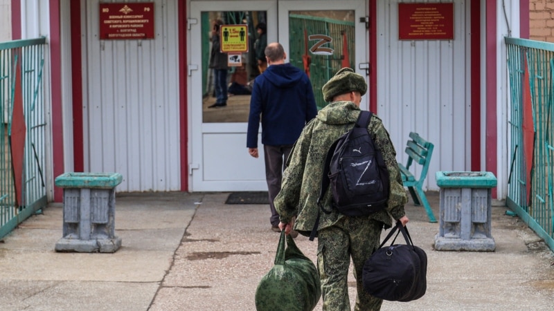 Русиянең 52 төбәгеннән хәрбиләр хезмәт хаклары түләнмәүгә зарлана