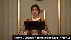 Дружина Владислава Єсипенка Катерина під час виступу на церемонії вручення нагород