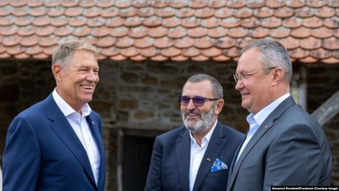 Klaus Iohannis, omul de afaceri Michael Schmidt și premierul Nicolae Ciucă.