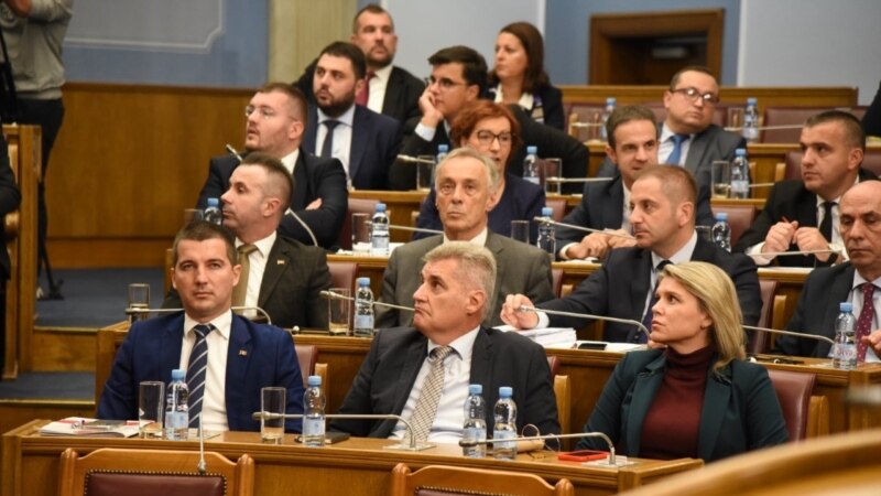 Odbijeno da se bez prisustva Đukanovića raspravlja o raspuštanju Skupštine 