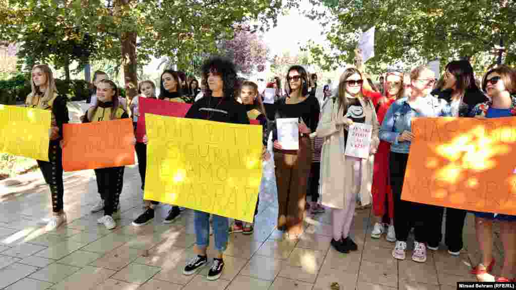 &#39;Želim biti sigurna a ne samo hrabra&#39; jedna je od poruka sa mostarskog protesta.