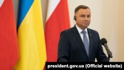 Președintele Poloniei, Andrzej Duda, este creditat să câștige încă un mandat la alegerile de anul viitor 