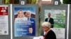 Választási plakátok Henin-Beaumont-ban, Franciaországban 2024. június 29-én