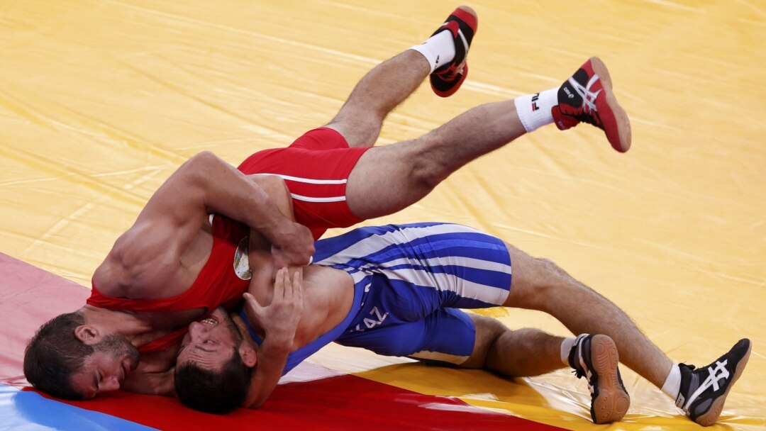 Шашы толық жалаңаш