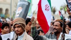 Демонстрация хуситов в знак солидарности с Ираном и Ливаном в столице Йемена Сане. 6 марта 2026 года