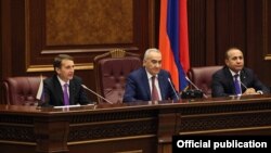 Armenia - Russian State Duma speaker Sergey Naryshkin (L) speaks at a meeting on Eurasian integration, Yerevan, 31Mar2015.