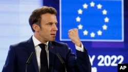 Propunerile de reformare a Europei făcute de președintele francez Emmanuel Macron riscă să producă falii în solidaritatea europeană în contextul războiului declanșat de Vladimir Putin în Ucraina. 