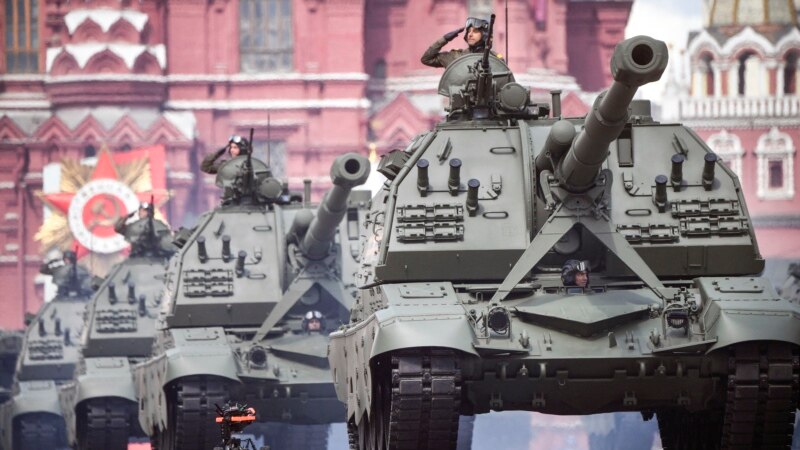 Sankcije onemogućavaju Moskvu da zadrži vojne kapacitete, poručio Scholz