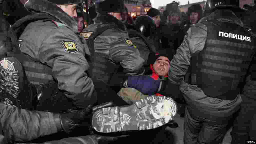 Москва.15 декабрь. "Эркенлъиялъул марш".