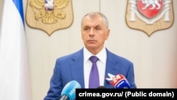 Владимир Константинов