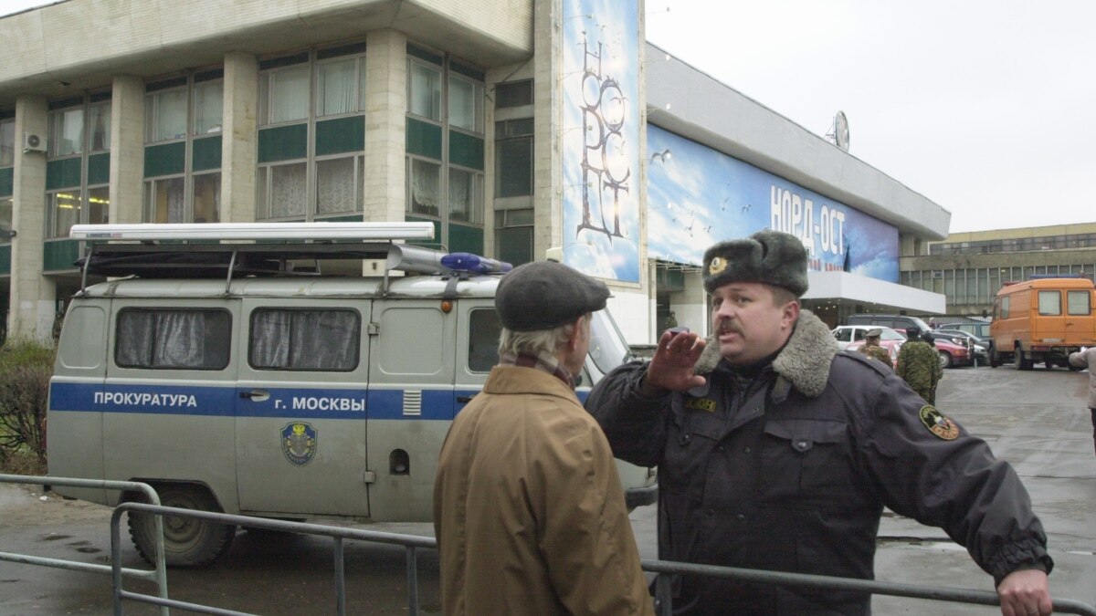 Октябрь 2002 года. Дубровка прокуратура в Москве. Норд-ОСТ теракт МЧС ФСБ. Туроперагенства на Дубровке.