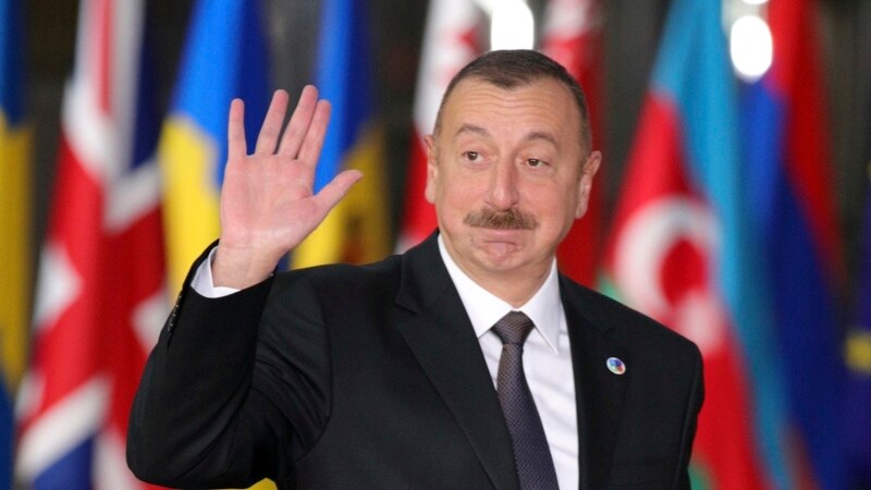 Мухолифони Алиев хостори озодии зиндониҳои сиёсӣ шуданд