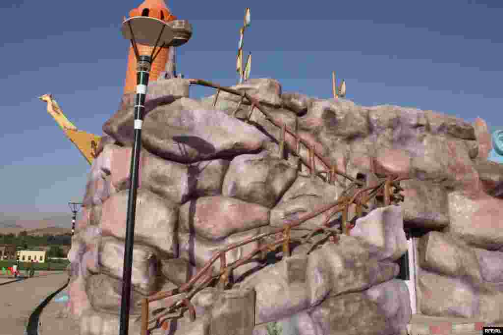 Бузургтарин тафреҳгоҳи атфол #50