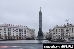 Плошча Перамогі, архіўнае фота