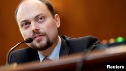 Russian activist Vladimir Kara-Murza speaks during a hearing of a U.S. Senate Appropriations subcommittee in Washington on March 29.