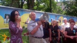 Dnipropetrovsk Mourns Paratroopers Killed In Luhansk