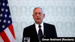 Sekretari amerikan i Mbrojtjes, James Mattis, pritet të vizitojë Maqedoninë në fundjavë. 