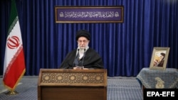 Духовный лидер Ирана аятолла Али Хаменеи во время своего выступления. Тегеран, 8 января 2021 года.
