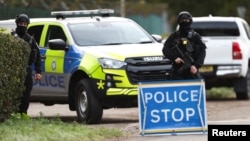 27-nji sentýabrda Beýik Britaniýadaky RAF Fairford howa bazasynyň golaýynda bolan waka polisiýanyň giň gerimli çäre görmegine sebäp boldy.