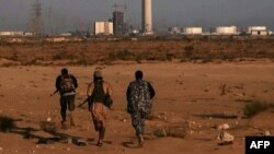 YD toparynyň söweşijilerini görkezýän wideodan alnan pursat