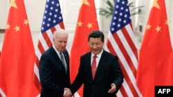 جو بایدن در سال ۲۰۱۳ در مقام معاون رئیس جمهور آمریکا به پکن سفر کرد