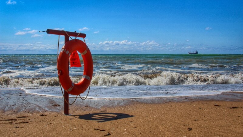 В поисках туалетов и медуз: пляжи Щелкино и Мысового во время пандемии